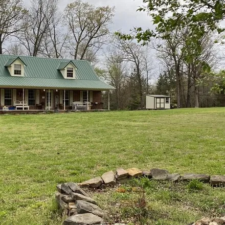 Buy this 3 bed house on 392 Gravy Road in Searcy County, AR 72675