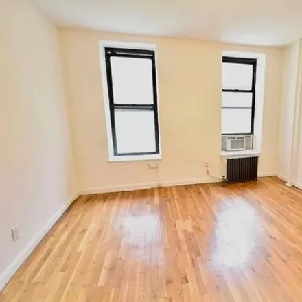 Rent this 2 bed apartment on 1638 3rd Avenue in New York, NY 10128