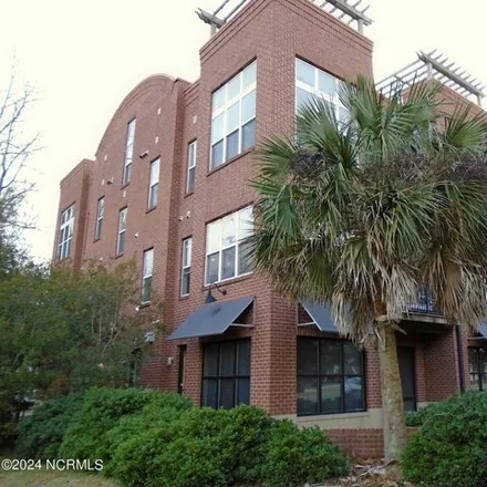 Buy this 2 bed condo on Americas Best Value Inn- Wilmington in South 29th Street, Wilmington