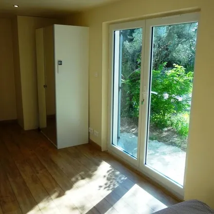 Rent this 2 bed house on 30700 Uzès