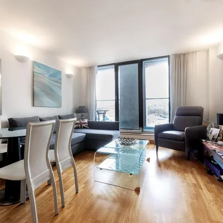 Rent this 1 bed apartment on 25 Farringdon Road in London, EC1M 3HA