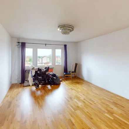 Rent this 2 bed apartment on Planteringsvägen 20 in 252 29 Helsingborg, Sweden