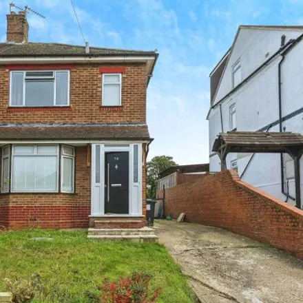 Buy this 3 bed duplex on unnamed road in Potters Bar, EN6 3AG