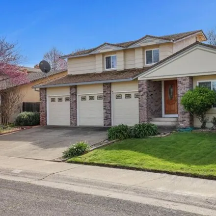 Image 2 - 1712 Oakwood Drive, Roseville, CA 95661, USA - House for sale