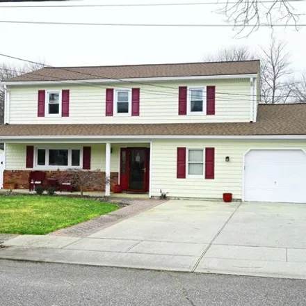 Buy this 4 bed house on 15 Claire Lane in Sayville, Islip