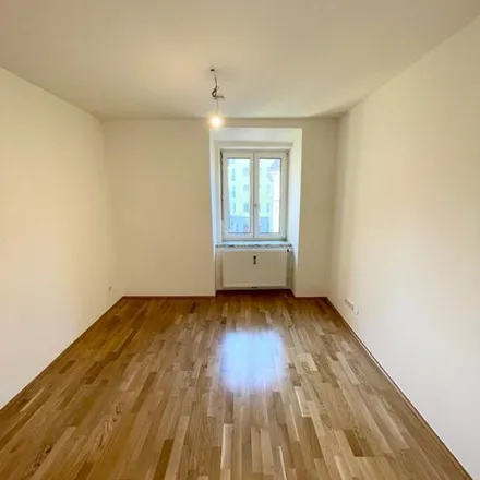 Rent this 1 bed apartment on Weisseneggerhof in Metahofgasse, 8020 Graz