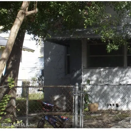 Buy this 2 bed house on 1509 West 23rd Street in Jacksonville, FL 32209