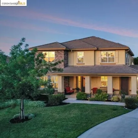 Buy this 5 bed house on 2218 Malibu Court in Brentwood, CA 94513