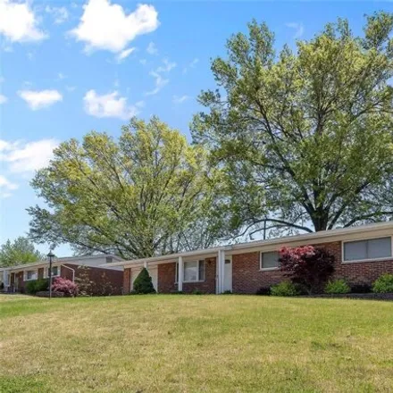 Buy this 3 bed house on 732 Southshire Drive in Mehlville, MO 63125
