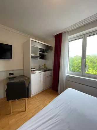Image 3 - Schaffhauserstrasse 137, 8057 Zurich, Switzerland - Apartment for rent