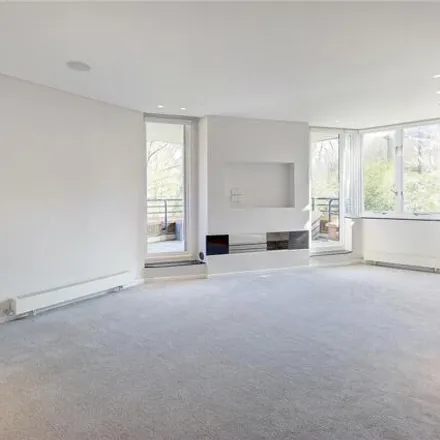 Image 6 - Savoy Court, Firecrest Drive, London, NW3 7NF, United Kingdom - Apartment for sale