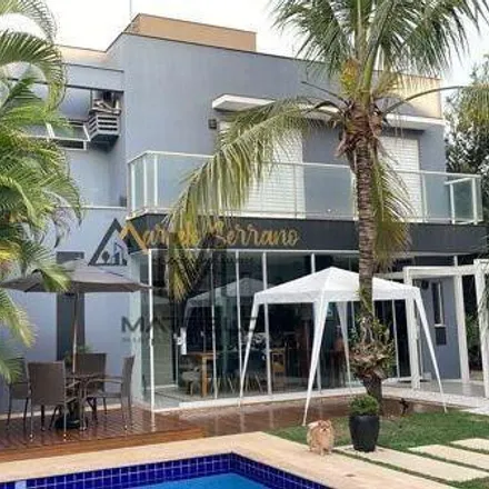 Buy this 4 bed house on unnamed road in Esperança, Londrina - PR