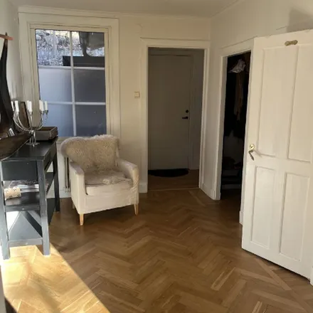 Rent this 4 bed apartment on Gamla Riksvägen 43 in 428 32 Kållered, Sweden