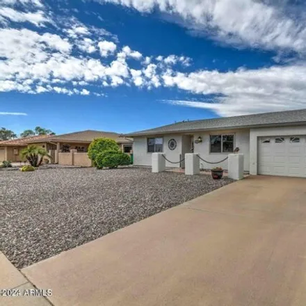 Image 3 - 810 East El Charro Drive, Mesa, AZ 85206, USA - House for sale