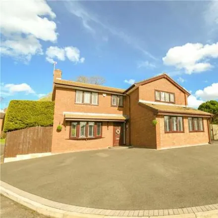 Buy this 4 bed house on 1 Willow Lea in Prenton, CH43 2GQ