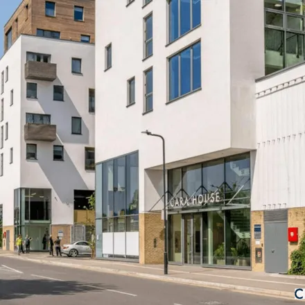 Image 2 - Colindale Superstores, Capitol Way, London, NW9 0BR, United Kingdom - Apartment for rent