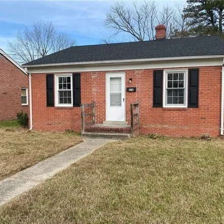 Rent this 2 bed house on 590 Ashton Avenue in Franklin, VA 23851