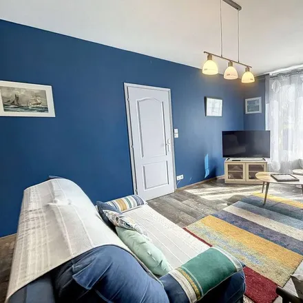 Image 3 - Granville, Rue du Rocher, 50400 Granville, France - Apartment for rent