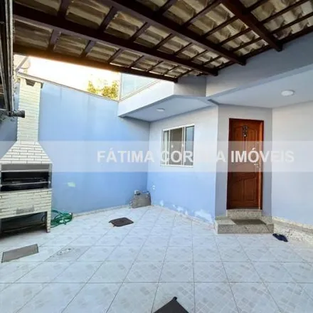 Rent this 3 bed house on Rua Porto Velho in Novo Horizonte, Macaé - RJ