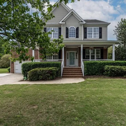 Buy this 4 bed house on 2637 Bloomsberry Ridge Drive in Fuquay-Varina, NC 27526