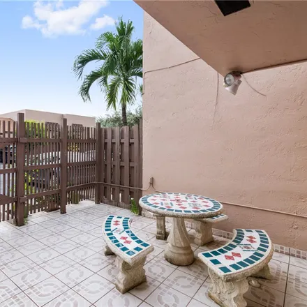 Image 5 - 12280 Northwest 13th Court, Pembroke Pines, FL 33026, USA - Townhouse for sale