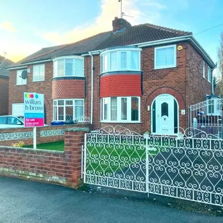 Buy this 3 bed duplex on Middlefield Road in Doncaster, DN4 7EA