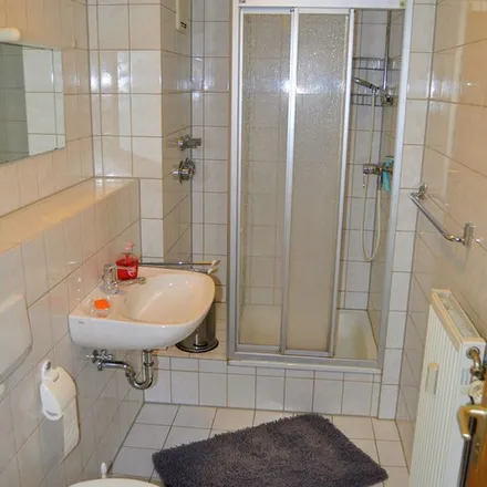 Rent this 1 bed apartment on Parkplatz vor dem kleinen Saal in Schultheißallee, 90478 Nuremberg