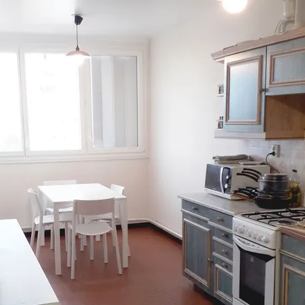 Image 1 - 425 Cours Émile Zola, 69100 Villeurbanne, France - Apartment for rent