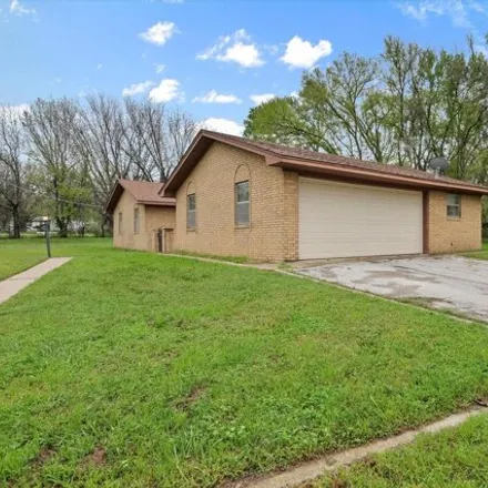 Buy this 3 bed house on 4098 Swiney Hiett Road in Kennedale, Tarrant County