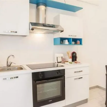 Image 3 - Bari, Italy - Apartment for rent