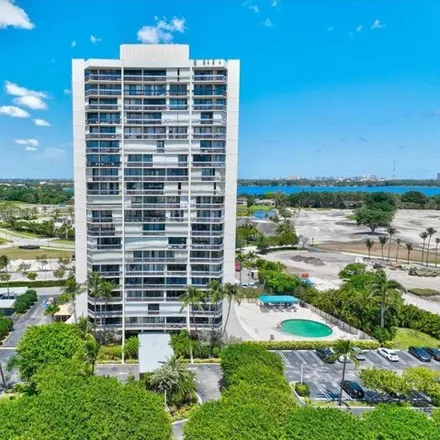 Buy this 2 bed condo on 2384 Presidential Way in West Palm Beach, FL 33401