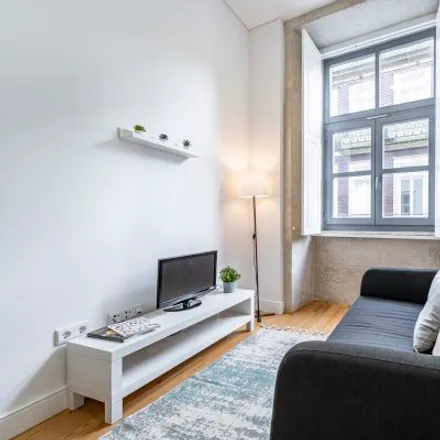 Rent this 2 bed apartment on Tecidarte in Rua Formosa, 4000-250 Porto