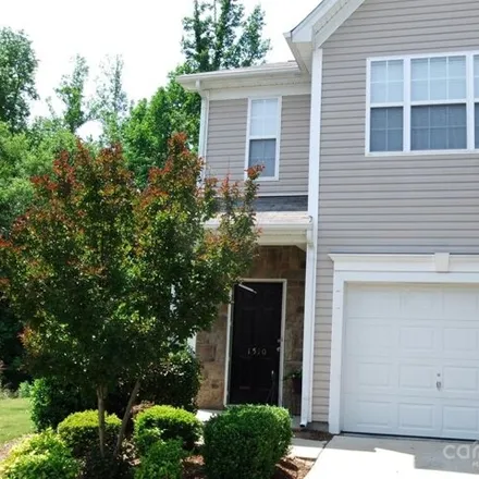 Buy this 3 bed house on 1510 Royal Auburn Ave in Fort Mill, South Carolina