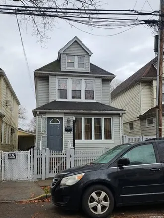 Buy this 3 bed house on 150-35 118th Avenue in New York, NY 11434
