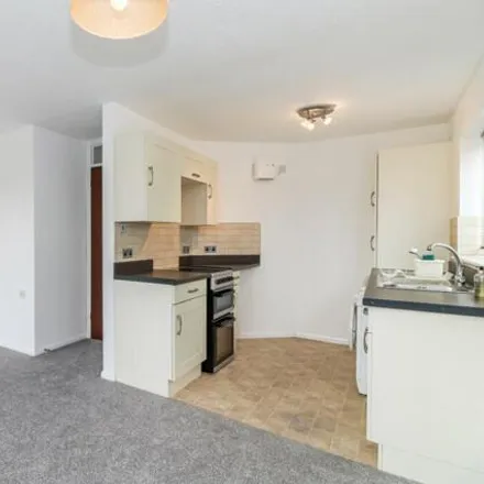 Image 5 - Shirley Road, Leavesden, WD5 0PP, United Kingdom - Apartment for sale