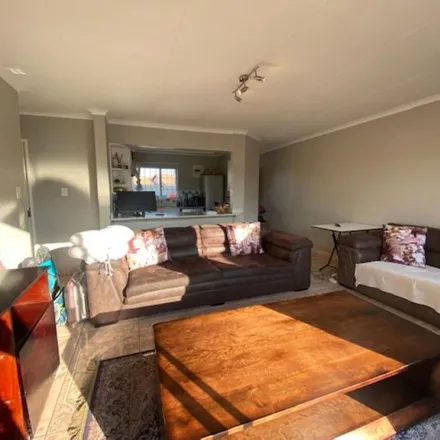 Image 5 - Apiesdoring Street, Sundowner, Randburg, 2169, South Africa - Apartment for rent