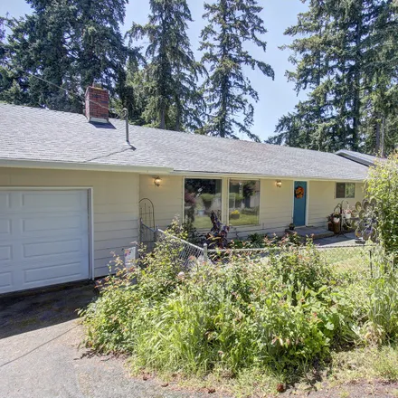 Buy this 5 bed house on 2805 Northeast 54th Street in Vancouver, WA 98663