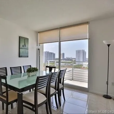 Image 5 - 18800 Northeast 29th Avenue, Aventura, FL 33180, USA - Condo for rent