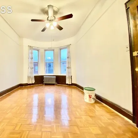 Rent this 3 bed house on 25 Pleasant Place in New York, NY 11233
