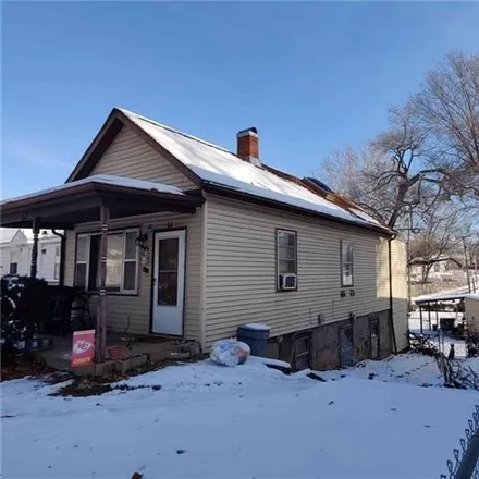 Image 4 - 936 North Broadway Street, Leavenworth, KS 66048, USA - House for sale