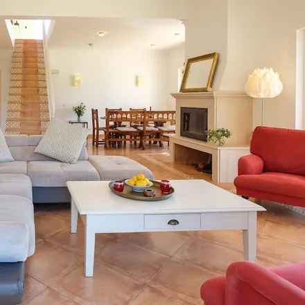 Rent this 5 bed house on Moncarapacho e Fuseta in Faro, Portugal