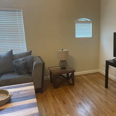 Rent this 2 bed townhouse on Houston