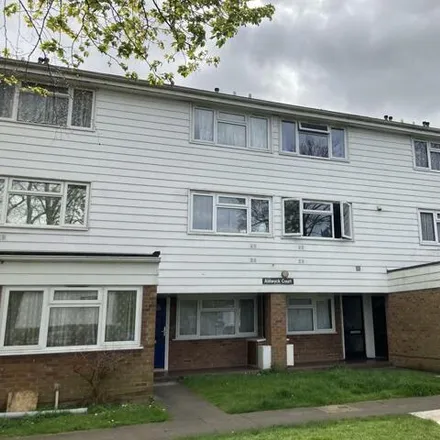 Rent this 2 bed room on Riverside Close in Kempston, MK42 9DY