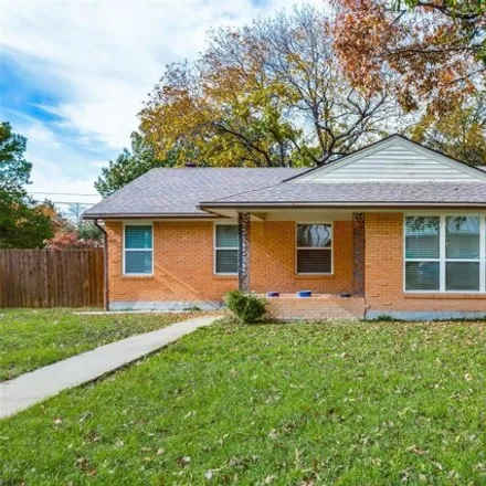 Rent this 3 bed house on 10205 Newcombe Drive in Reinhardt, Dallas