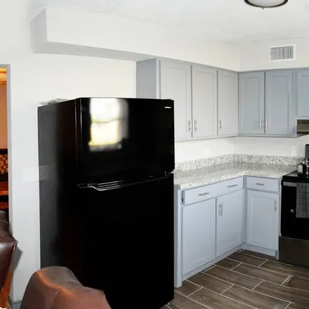 Image 2 - McAllen, TX - Apartment for rent