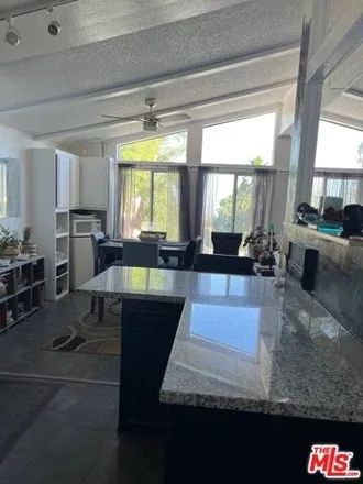 Image 3 - 24400 Woolsey Canyon Road, West Chatsworth, Los Angeles County, CA 91304, USA - Apartment for sale