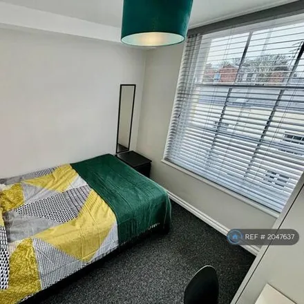 Image 6 - Abbotts Street, Royal Leamington Spa, CV31 3AE, United Kingdom - Apartment for rent