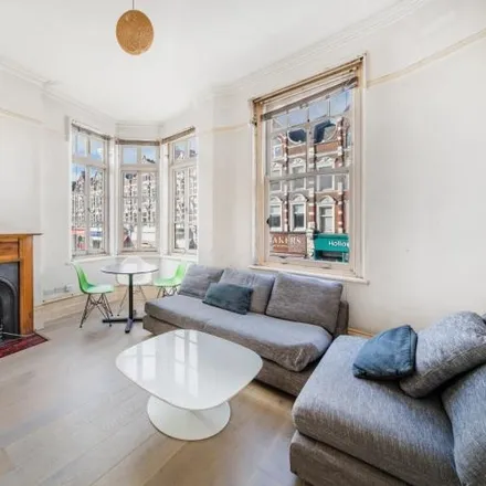 Image 2 - Phone Love, Muswell Hill Broadway, London, N10 3RQ, United Kingdom - Apartment for rent