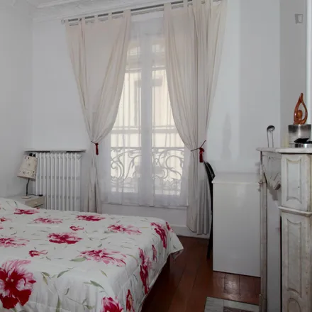 Image 3 - 41 Rue Violet, 75015 Paris, France - Apartment for rent