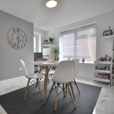 Buy this 3 bed apartment on Kemsing Close in Pickhurst, London